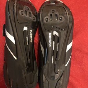 SHIMANO cycling shoes